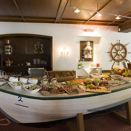 Hotel Friesenhof Wenningstedt-Braderup Екстер'єр фото