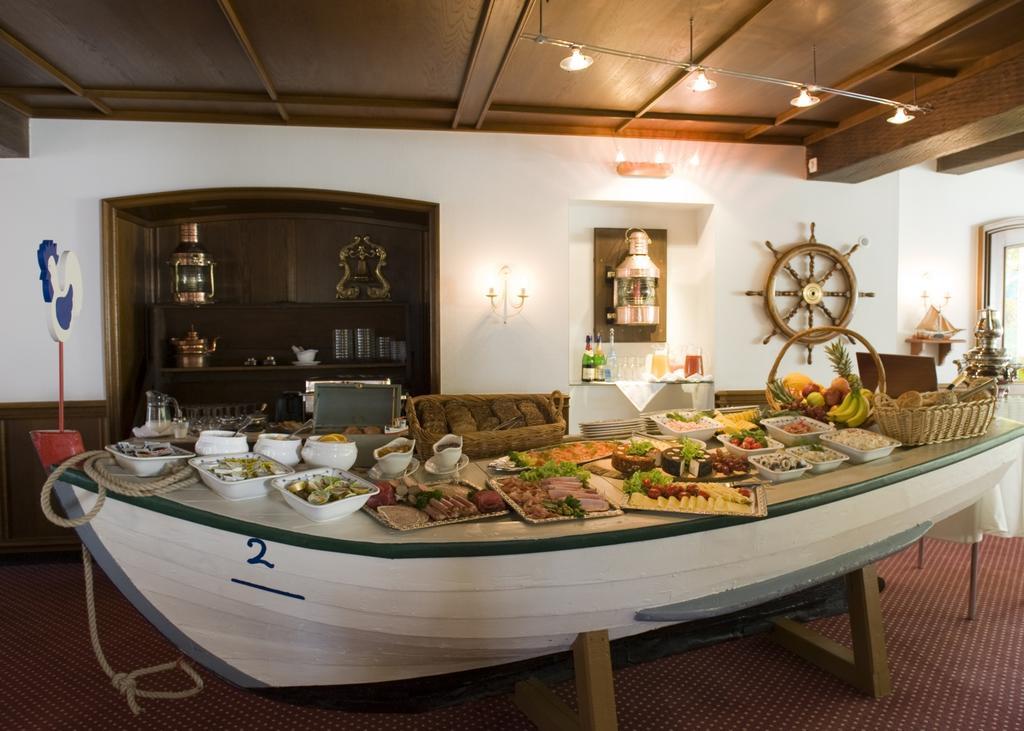 Hotel Friesenhof Wenningstedt-Braderup Екстер'єр фото