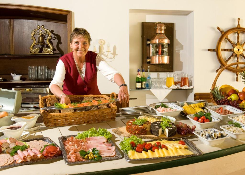 Hotel Friesenhof Wenningstedt-Braderup Екстер'єр фото